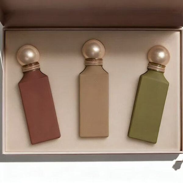 4 4
