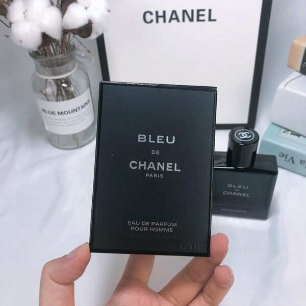 CHANEL-BLEU-50ML-01