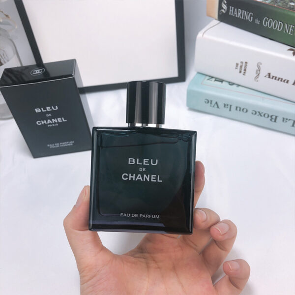 CHANEL-BLEU-50ML-05