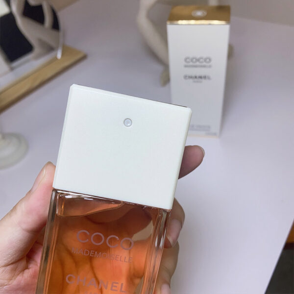 COCO-MADEMOISELLE-CHANEL-3