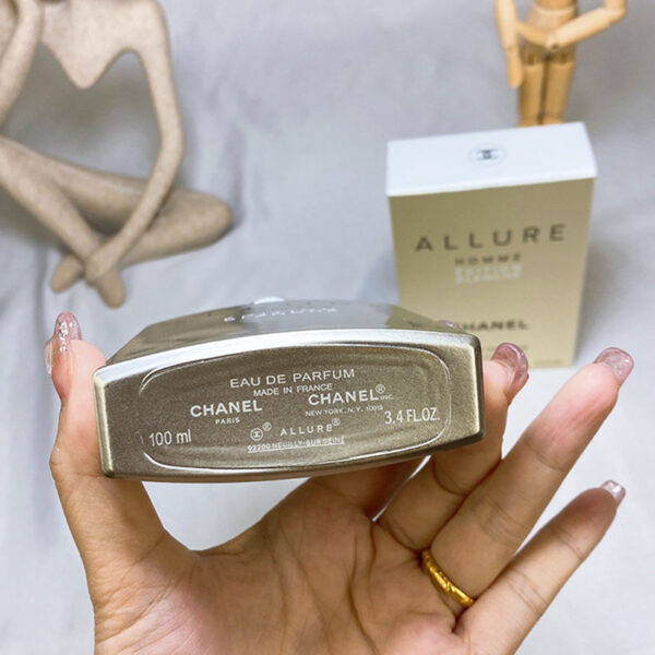 CHANEL-ALLURE-HOMME-BLANCHE-5